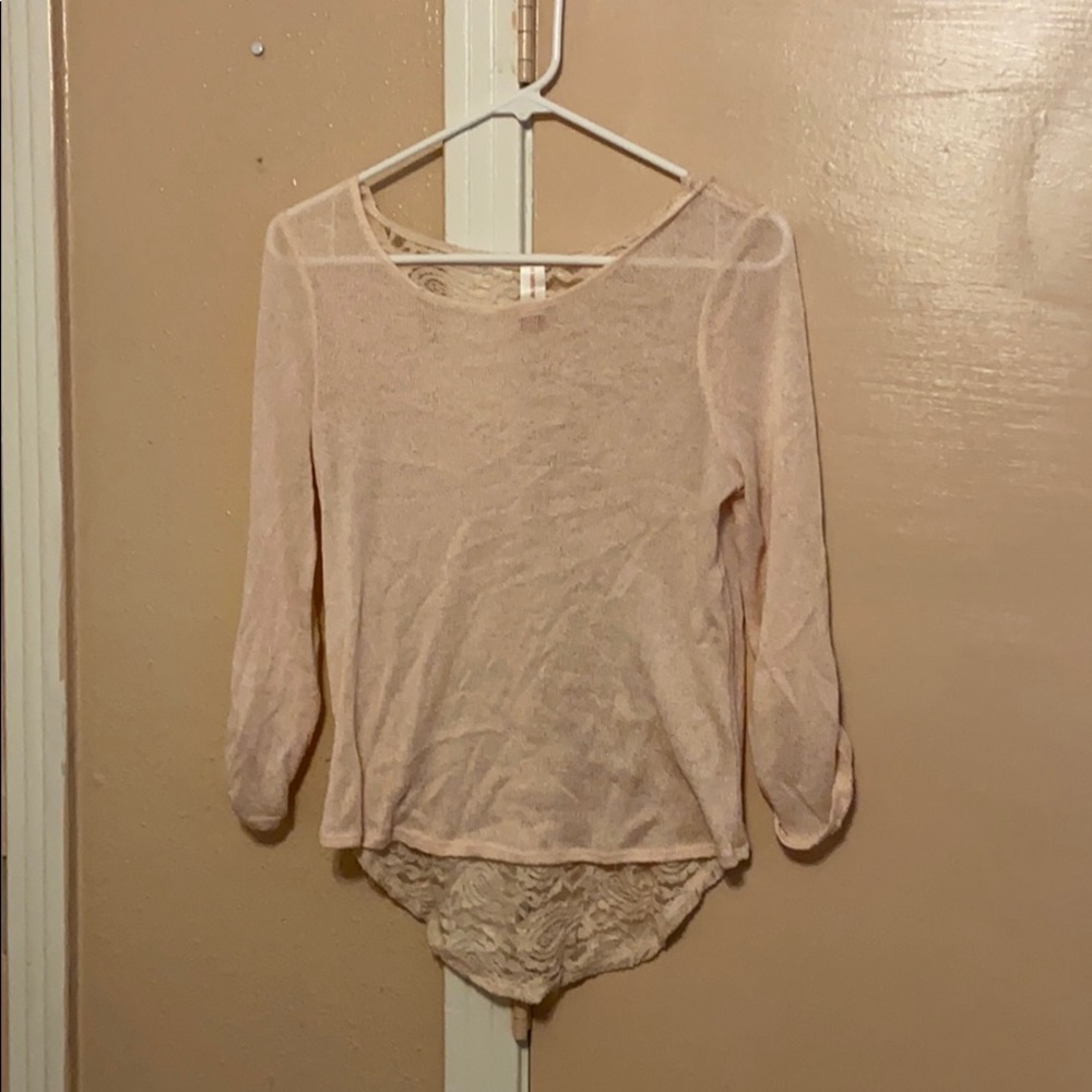 Sweater like long sleeve